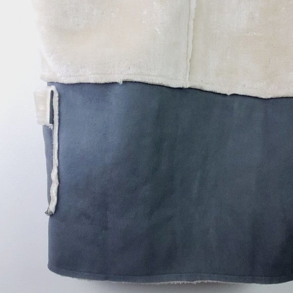 Pol Faux Leather Suede Fur Zippered Vest Sz S NWT - Picture 9 of 9